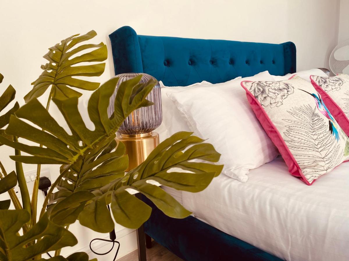 Spacious 2 Bedroom City Pad In Old Street Londyn Zewnętrze zdjęcie