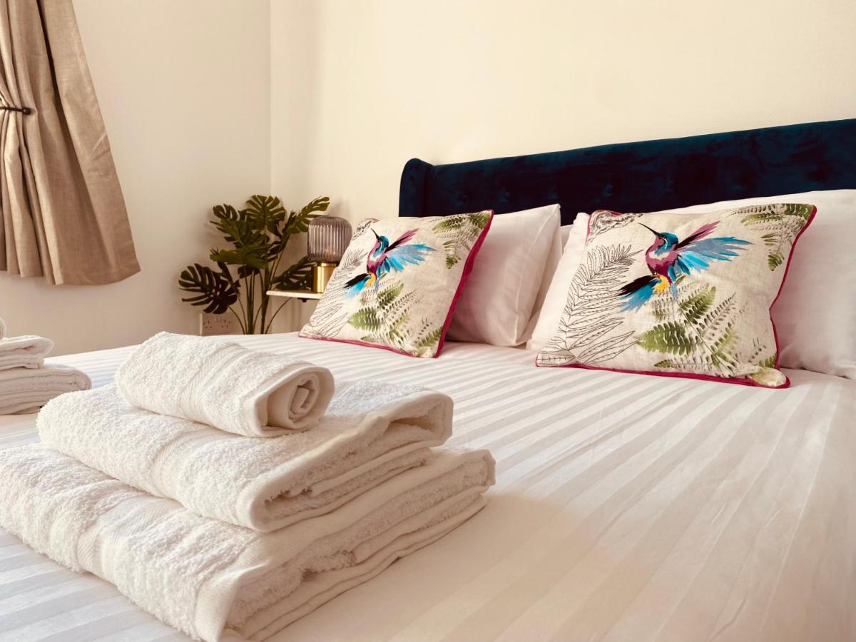 Spacious 2 Bedroom City Pad In Old Street Londyn Zewnętrze zdjęcie